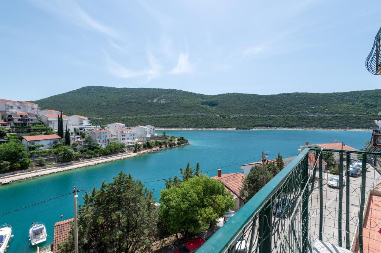 Apartman Vito Neum Luaran gambar