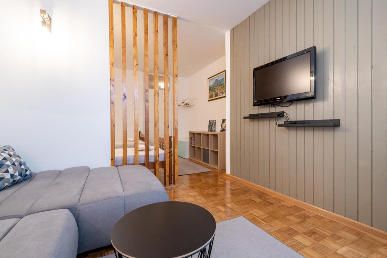 Apartman Vito Neum Luaran gambar